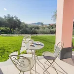 Chicchi - Bed & Breakfast 4*