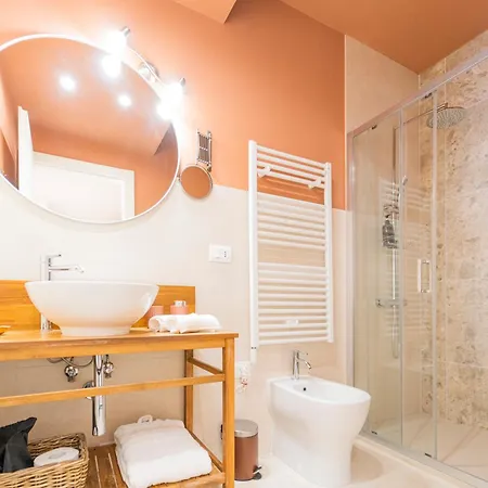 Chicchi - Bed and Breakfast Σέστρι Λεβάντε