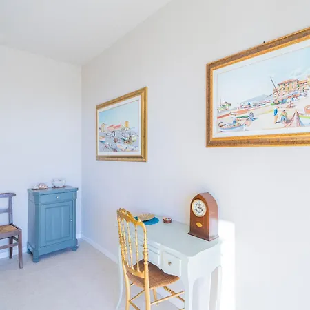 Chicchi - Bed and Breakfast 4*